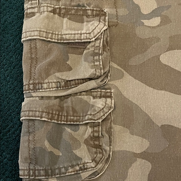 Wrangler Men’s Regular Camo Cargo Pants-Size 32x30 - Picture 4 of 5